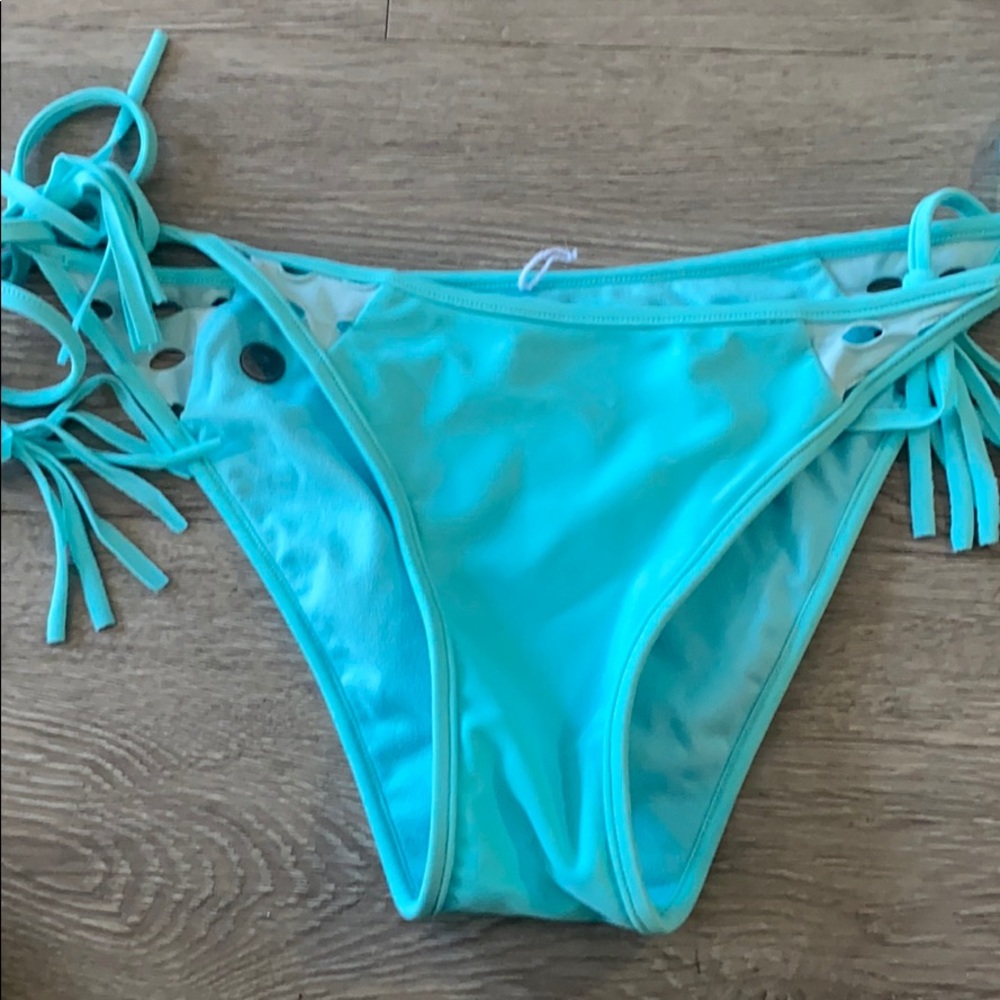 Bathing suit bottoms